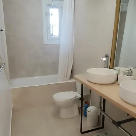בית נופש Maison De Avec Grande Terrasse A Caneta *